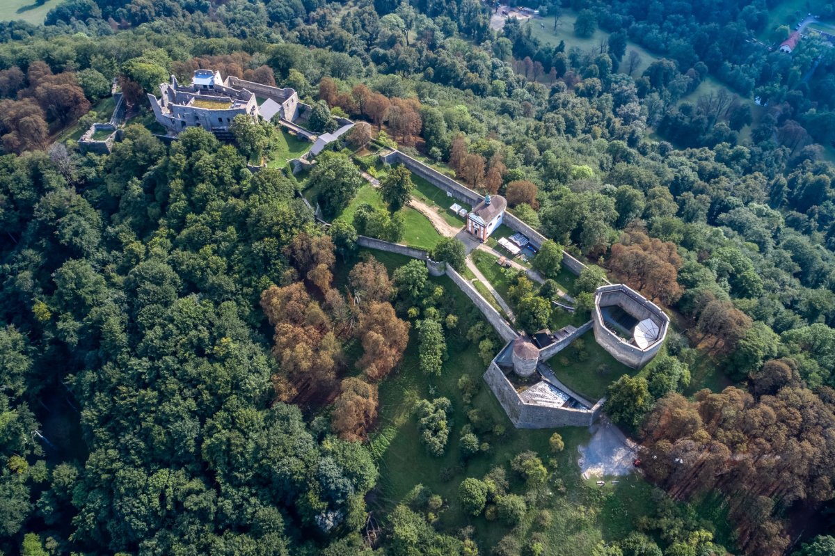 Hrad Hukvaldy